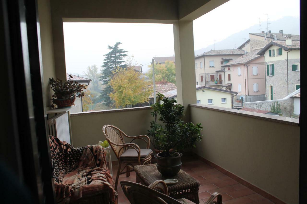 Vezzano sul Crostolo Le Ruote Bed & Breakfast エクステリア 写真